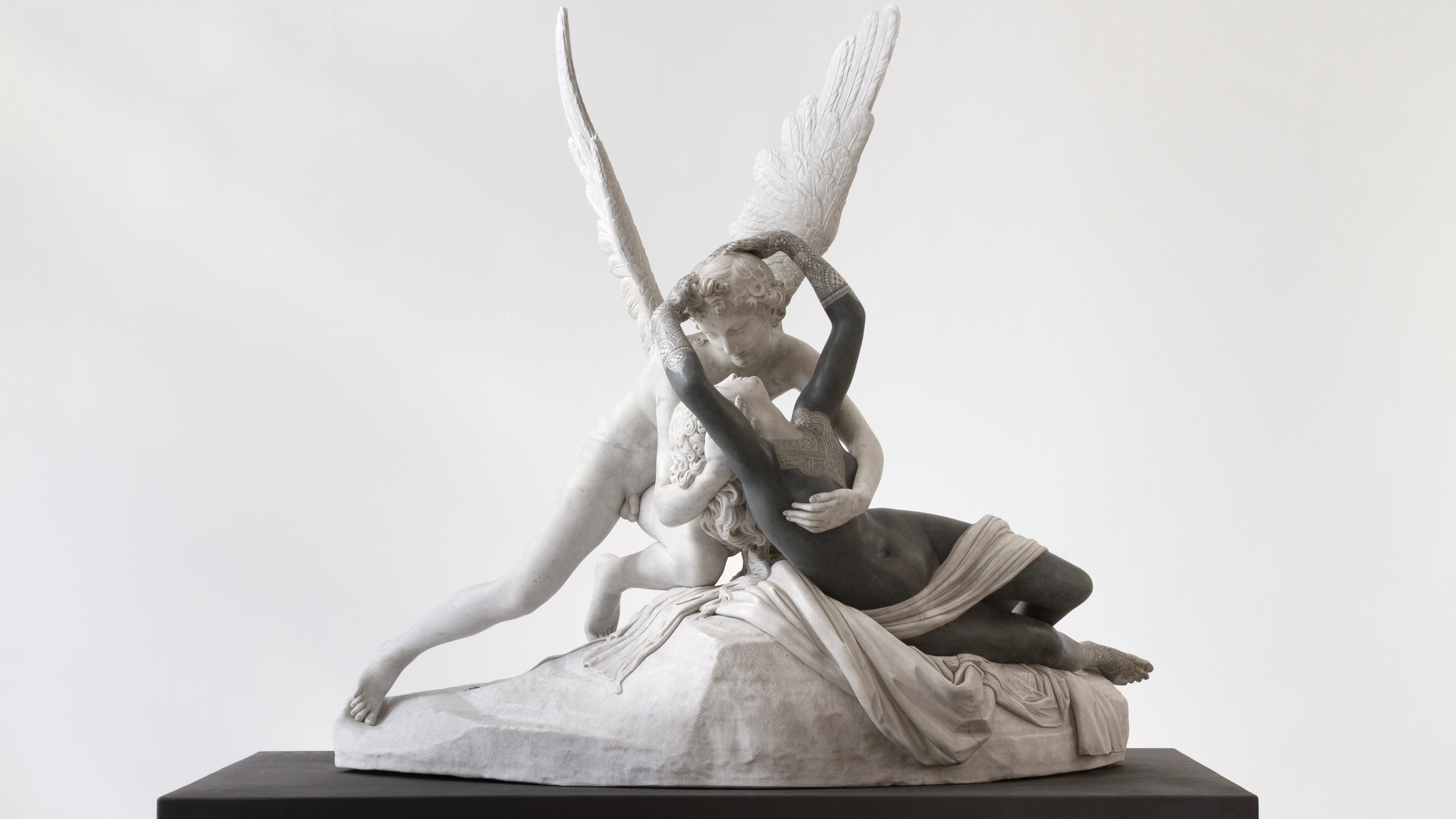 Fabio Viale Shot Magazine Interview Issue 15 Italian Sculpture Amore e Psiche