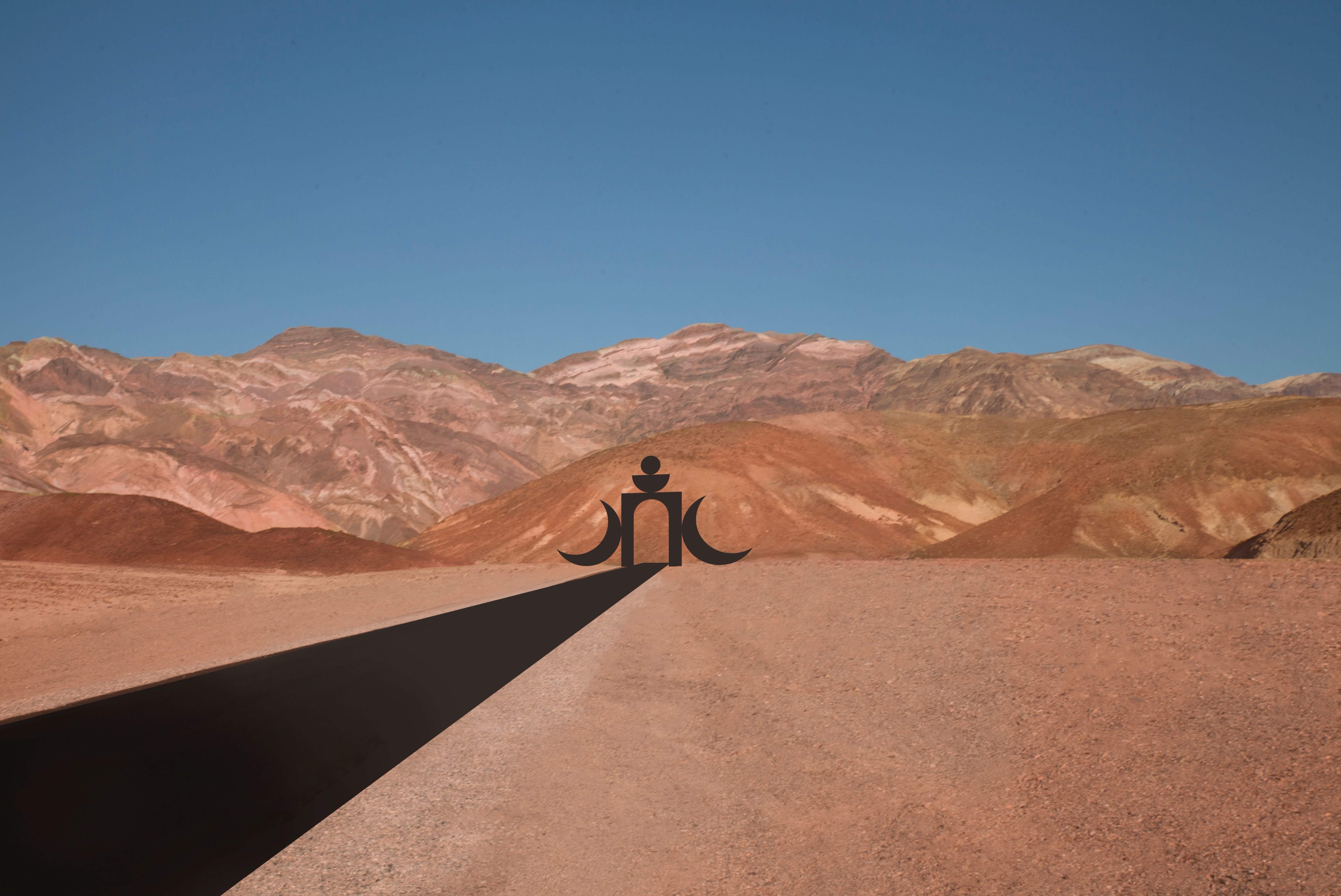 Le Fawnhawk Shot Magazine Interview Desert